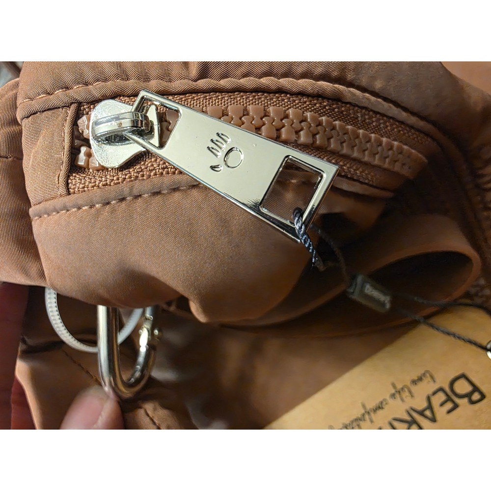 Bearpaw Puffer Hobo Bag Tan Brown Quilted Padded Shoulder Bag NWT - Picture 6 of 9